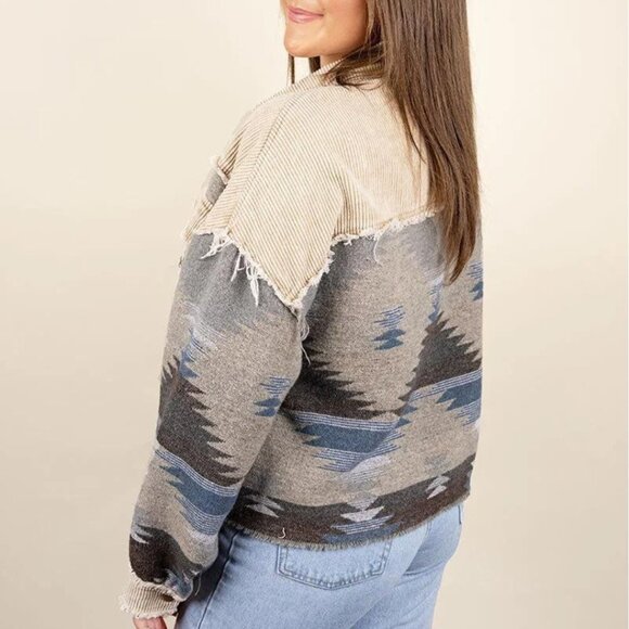 TETON HIKE Cropped Blue Aztec Shacket Trucker Jacket L-3XL NWT - Picture 2 of 3